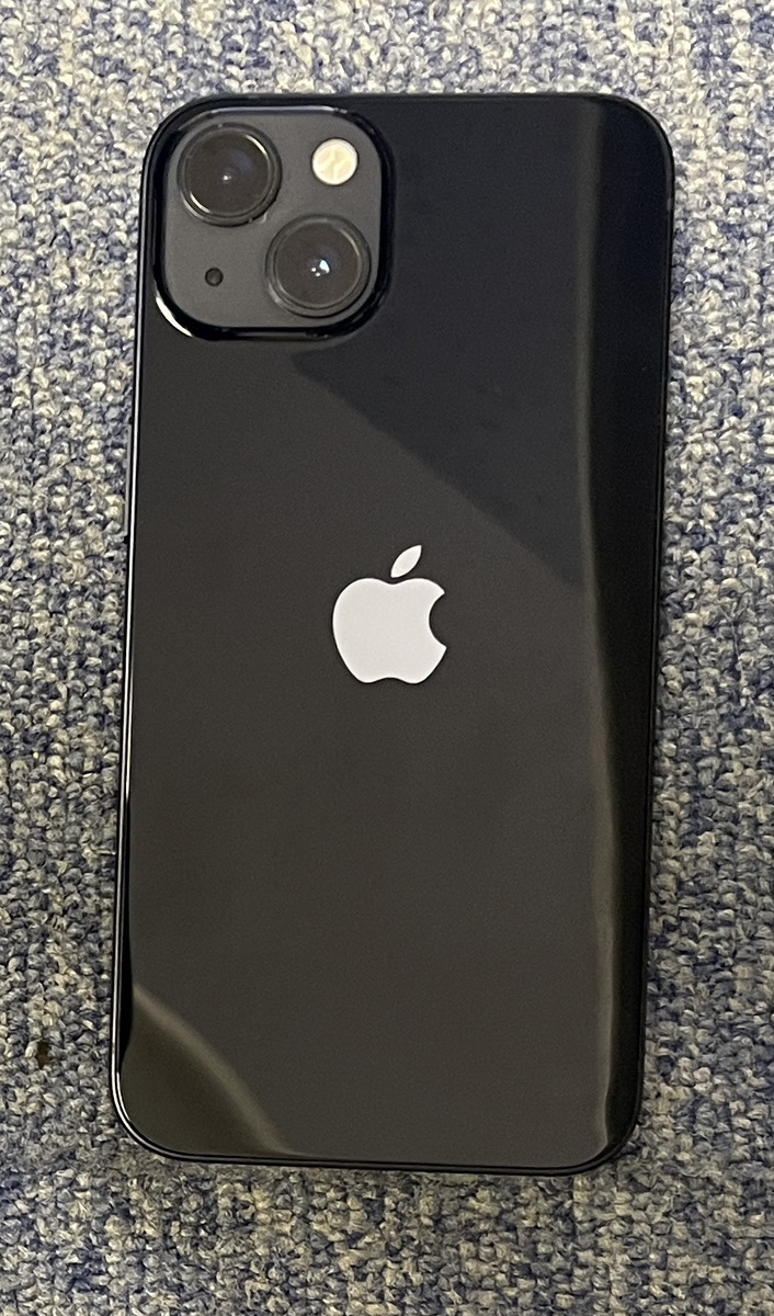 iPhone13
