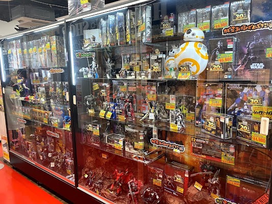 万代書店 四日市日永店 レビュー　口コミ