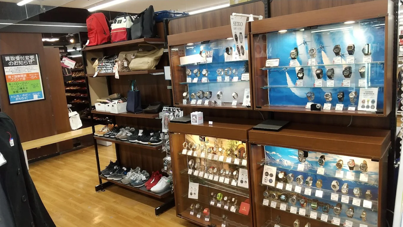 BOOKOFF PLUS ドン・キホーテ秋田店