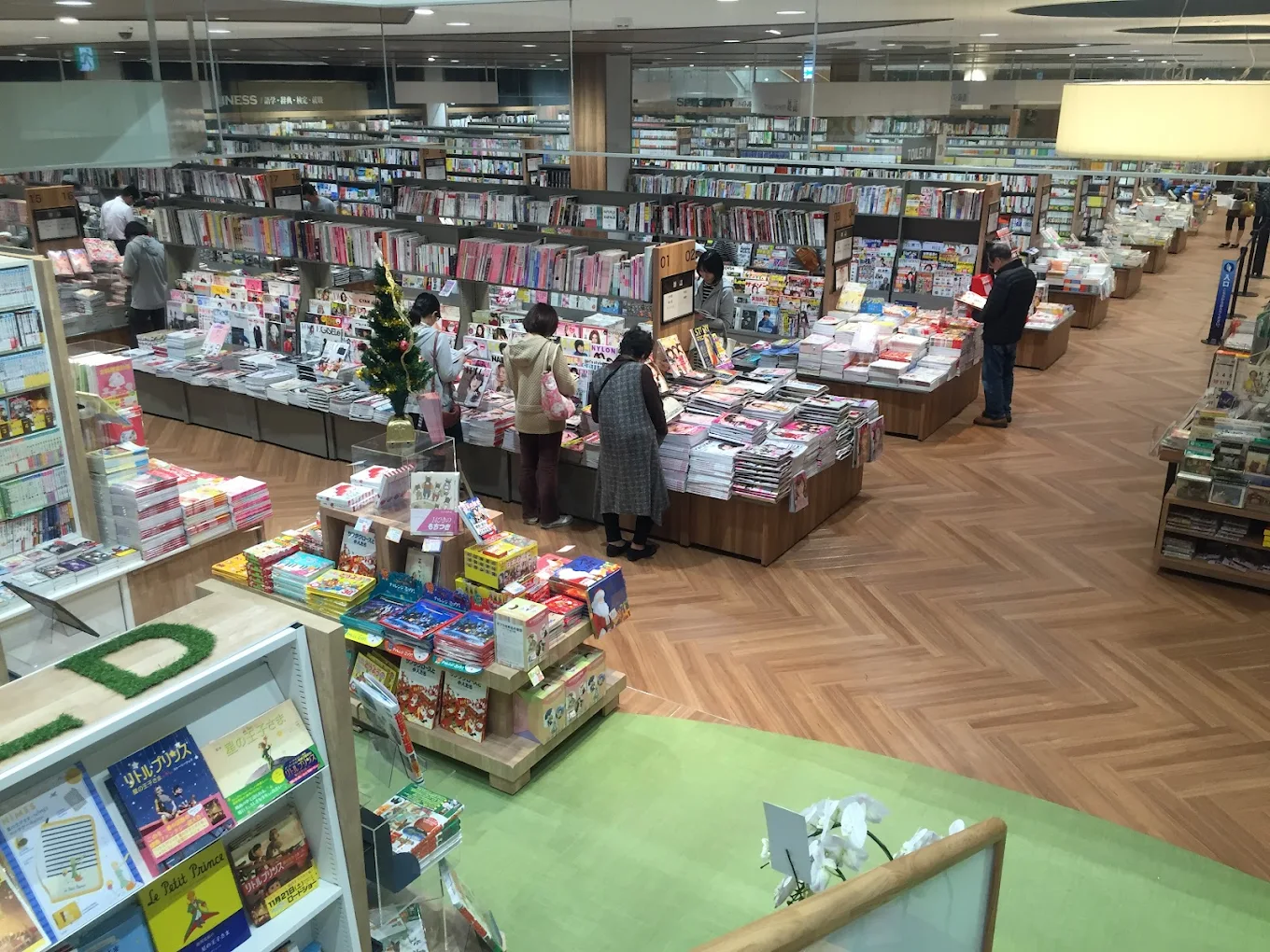 TSUTAYA 積文館書店 佐大通り店　口コミ　レビュー