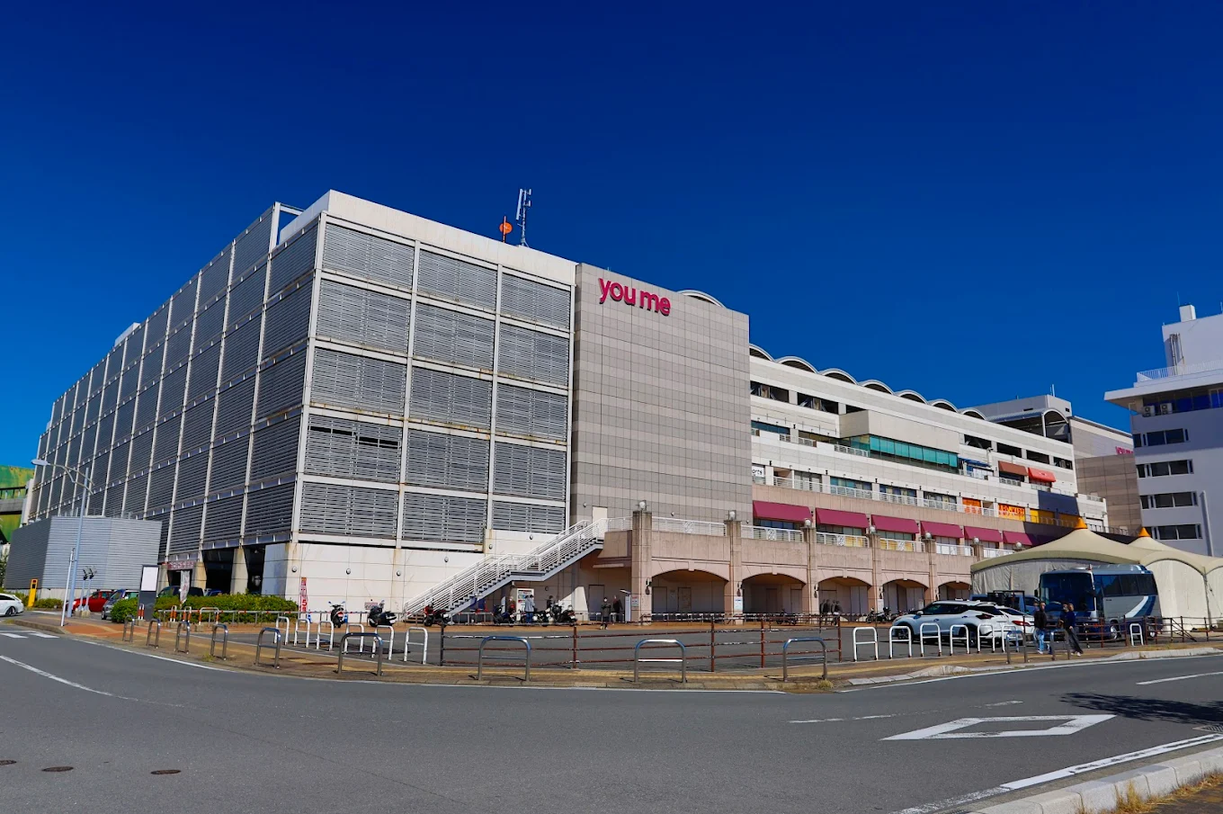 ベスト電器 長崎夢彩都店