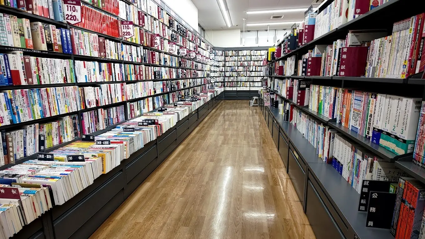 BOOKOFF 19号春日井中央店　レビュー　口コミ