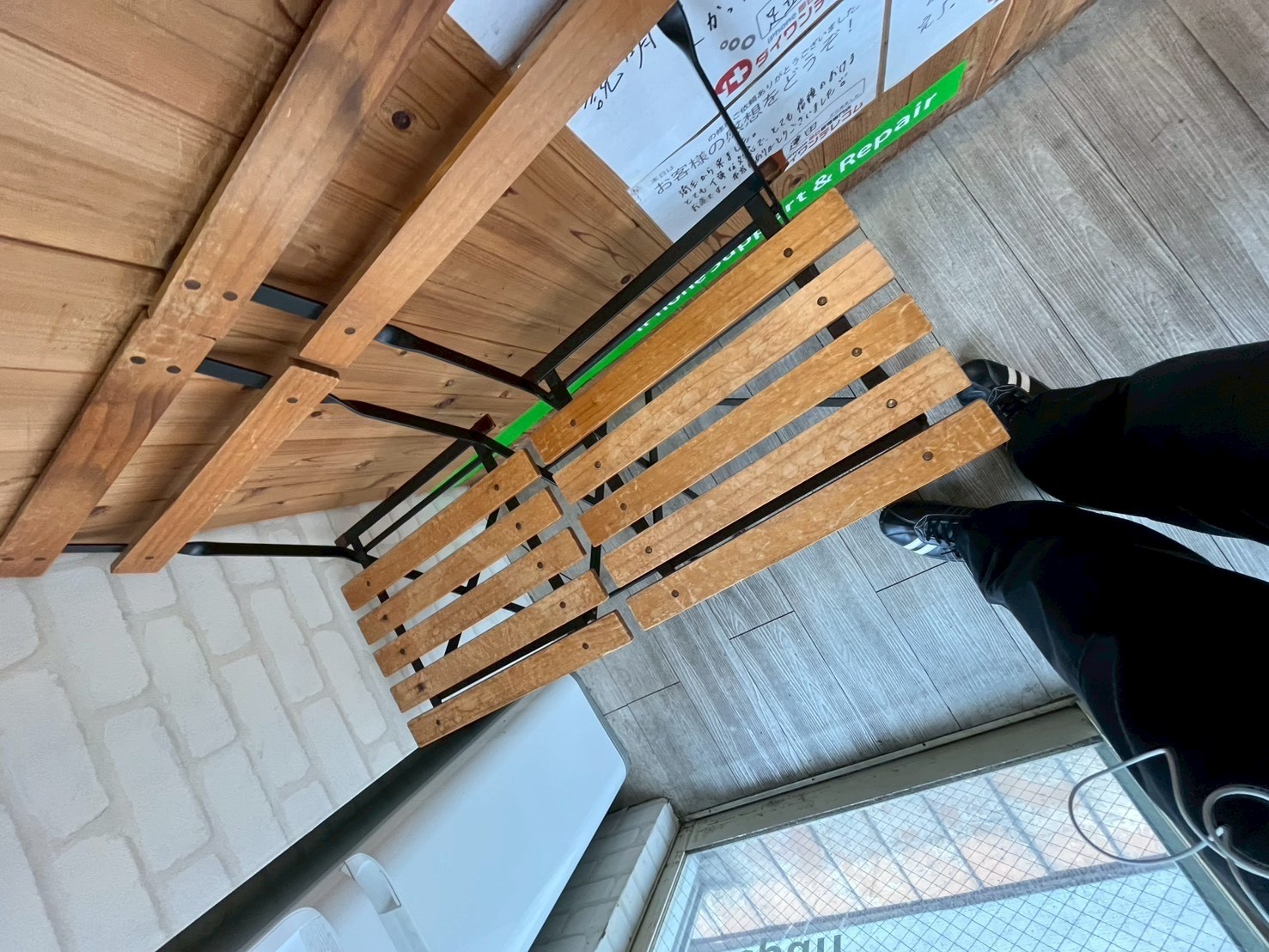 ダイワンテレコム北千住店の店内